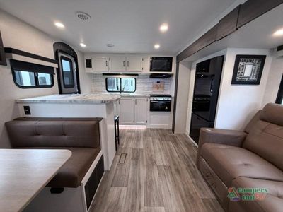 2026 Venture RV Stratus - Photo 13