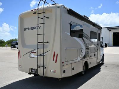 2018 Thor Motor Coach SYNERGY - Photo 43