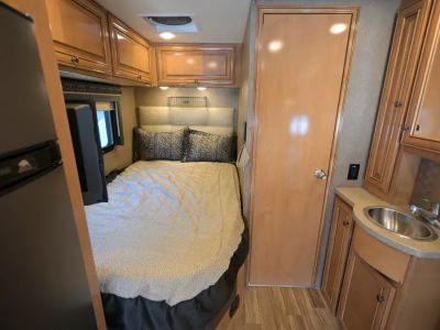 2018 Thor Motor Coach SYNERGY - Photo 21