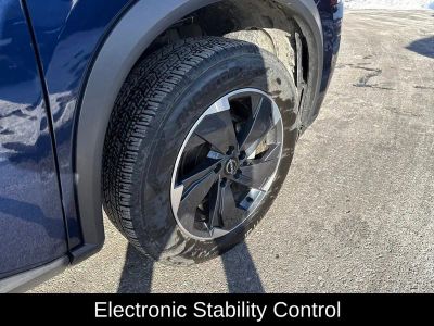 2024 Nissan Rogue SV — photo 12 view