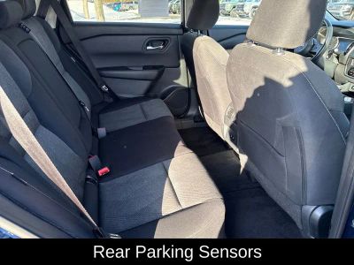 2024 Nissan Rogue SV — photo 14 view