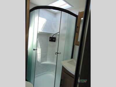 2026 Coachmen RV Freedom Express Select - Photo 13