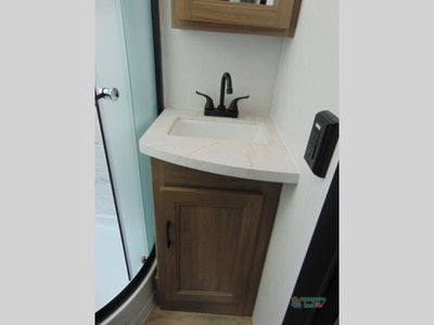 2026 Coachmen RV Freedom Express Select - Photo 15