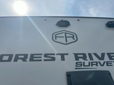 2025 Forest River Grand Surveyor - Photo 10