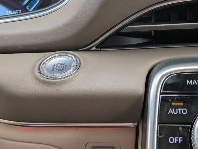 2024 Genesis GV80 — photo 32 view