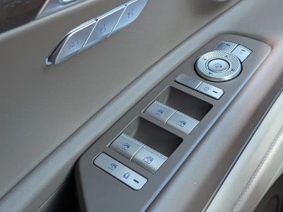 2024 Genesis GV80 — photo 25 view