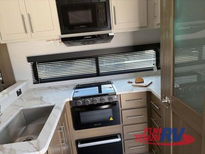 2026 Keystone RV Fuzion Impact Edition - Photo 6