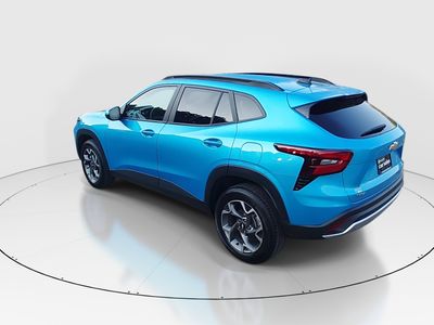 2025 Chevrolet Trax - Photo 5