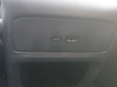 2025 Chevrolet Trax - Photo 18
