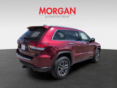 2020 Jeep Grand Cherokee — detail view