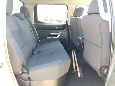 2022 Toyota Tundra 4WD - Photo 6
