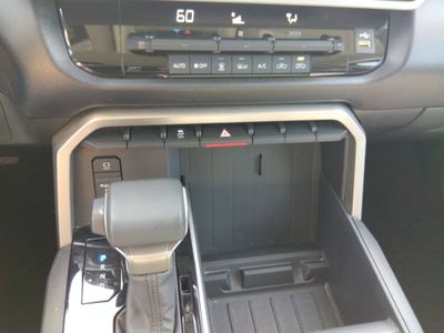 2022 Toyota Tundra 4WD - Photo 25