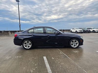 2016 BMW 3 Series - Photo 2