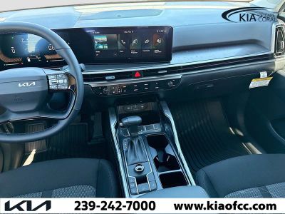 2026 Kia Sorento — photo 17 view