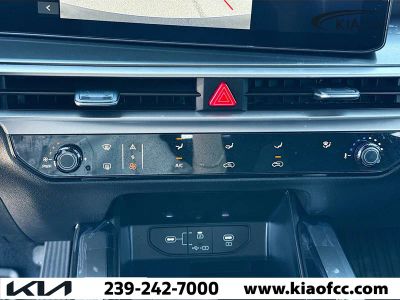 2026 Kia Sorento — photo 32 view