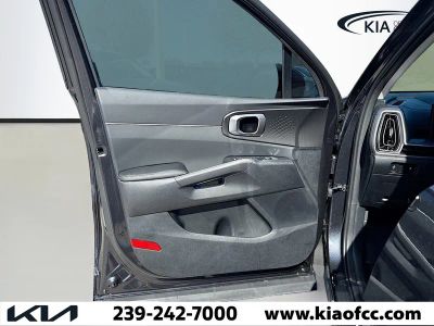 2026 Kia Sorento — photo 20 view