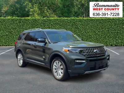 2023 Ford Explorer King Ranch 4WD in Forged Green Metallic — front three-quarter view