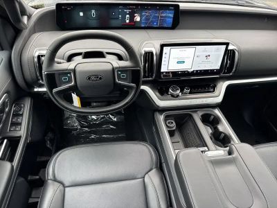 2025 Ford Expedition Max - Photo 25