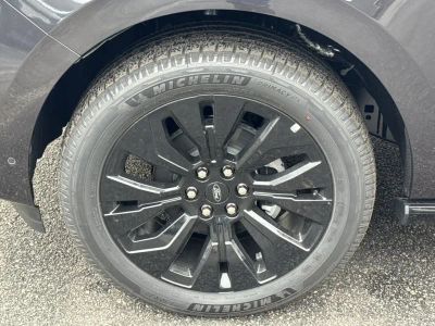 2025 Ford Expedition Max - Photo 12