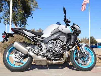 2025 Yamaha MT-10 - Photo 8