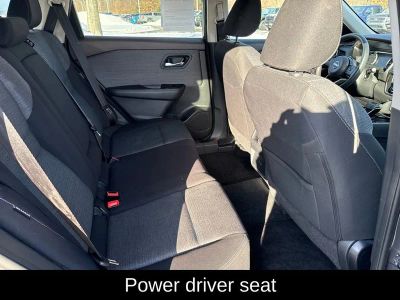 2023 Nissan Rogue SV - Photo 14