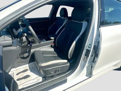 2026 Kia K5 — photo 22 view