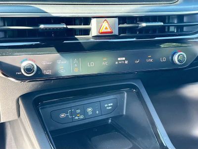 2026 Kia K5 — photo 16 view