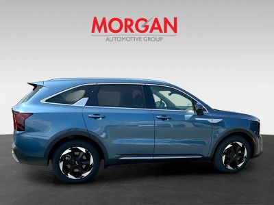 2026 Kia Sorento Hybrid — photo 8 view