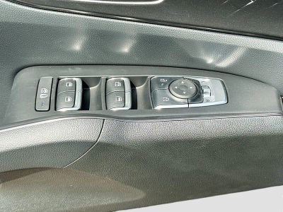 2026 Kia Sorento Hybrid — photo 18 view