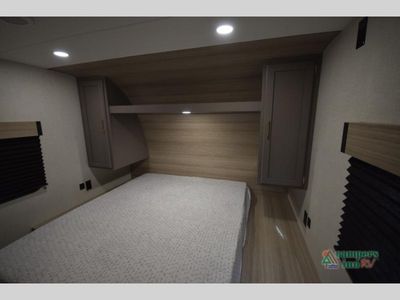 2026 KZ Sportsmen Select — photo 13 view