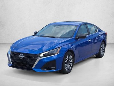 2025 Nissan Altima - Photo 1
