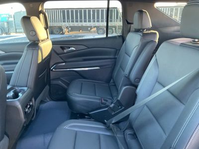 2026 Chevrolet Traverse — photo 12 view