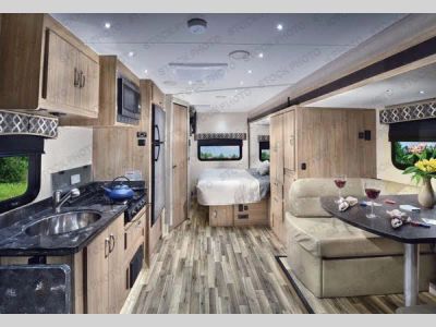 2018 Dynamax isata 3 - Photo 1