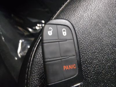2023 Jeep Compass — photo 15 view