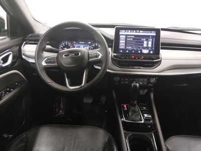 2023 Jeep Compass — photo 12 view