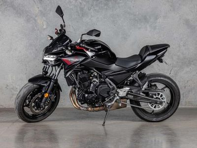 2020 Kawasaki Z650 ABS Metallic Black/Metallic Flat Spark Black - Photo 2