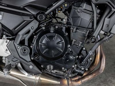 2020 Kawasaki Z650 ABS Metallic Black/Metallic Flat Spark Black - Photo 4