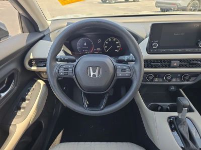 2025 Honda HR-V — photo 10 view
