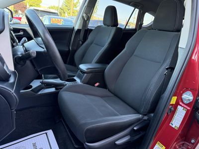 2015 Toyota RAV4 - Photo 13