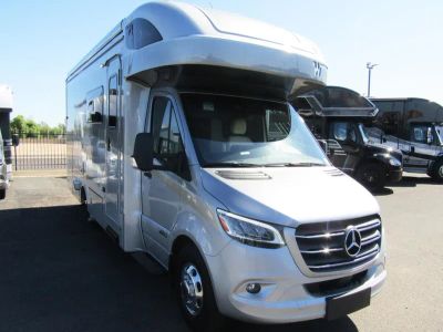 2025 Winnebago VIEW - Photo 1