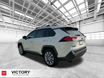 2022 Toyota RAV4 - Photo 5