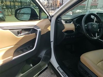 2022 Toyota RAV4 - Photo 10