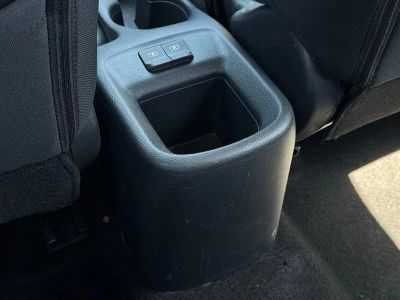 2019 Nissan Kicks SR - Photo 20