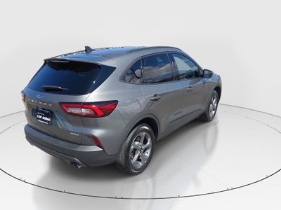 2025 Ford Escape — photo 7 view