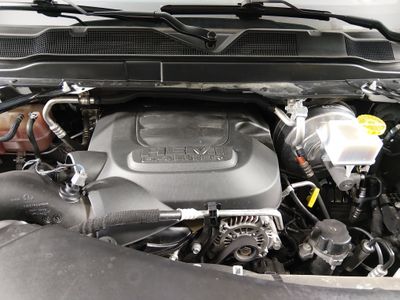 2024 Ram 2500 — photo 9 view