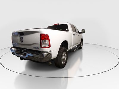 2024 Ram 2500 — photo 7 view