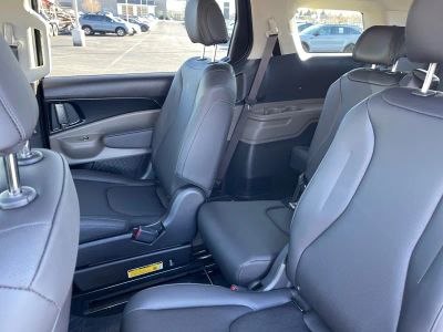 2026 Kia Carnival - Photo 18