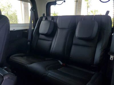 2023 Jeep Wrangler — photo 8 view