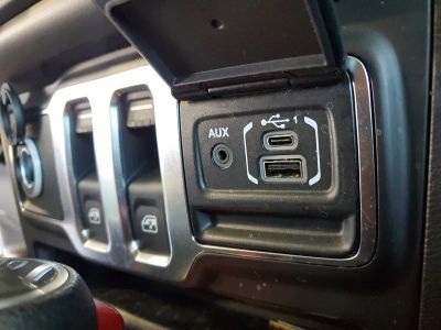 2023 Jeep Wrangler — photo 29 view