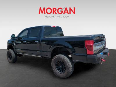 2021 Ford F-250SD — engine compartment view